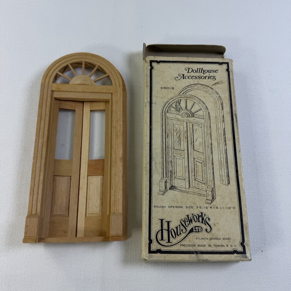 Houseworks #6016 Traditional Palladian Door 1:12 Dollhouse Miniature with Box